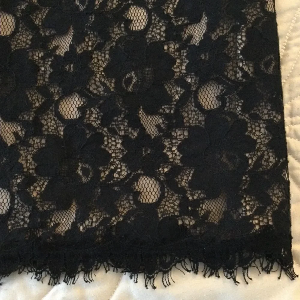 BCBG Sz M black lace back zippered skirt